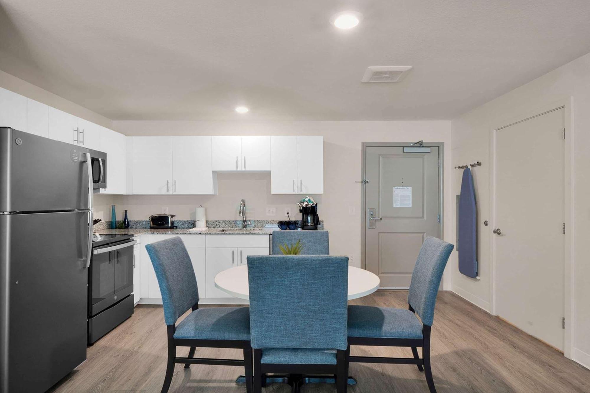 Waterwalk Extended Stay By Wyndham Charlotte - Arrowood Bagian luar foto