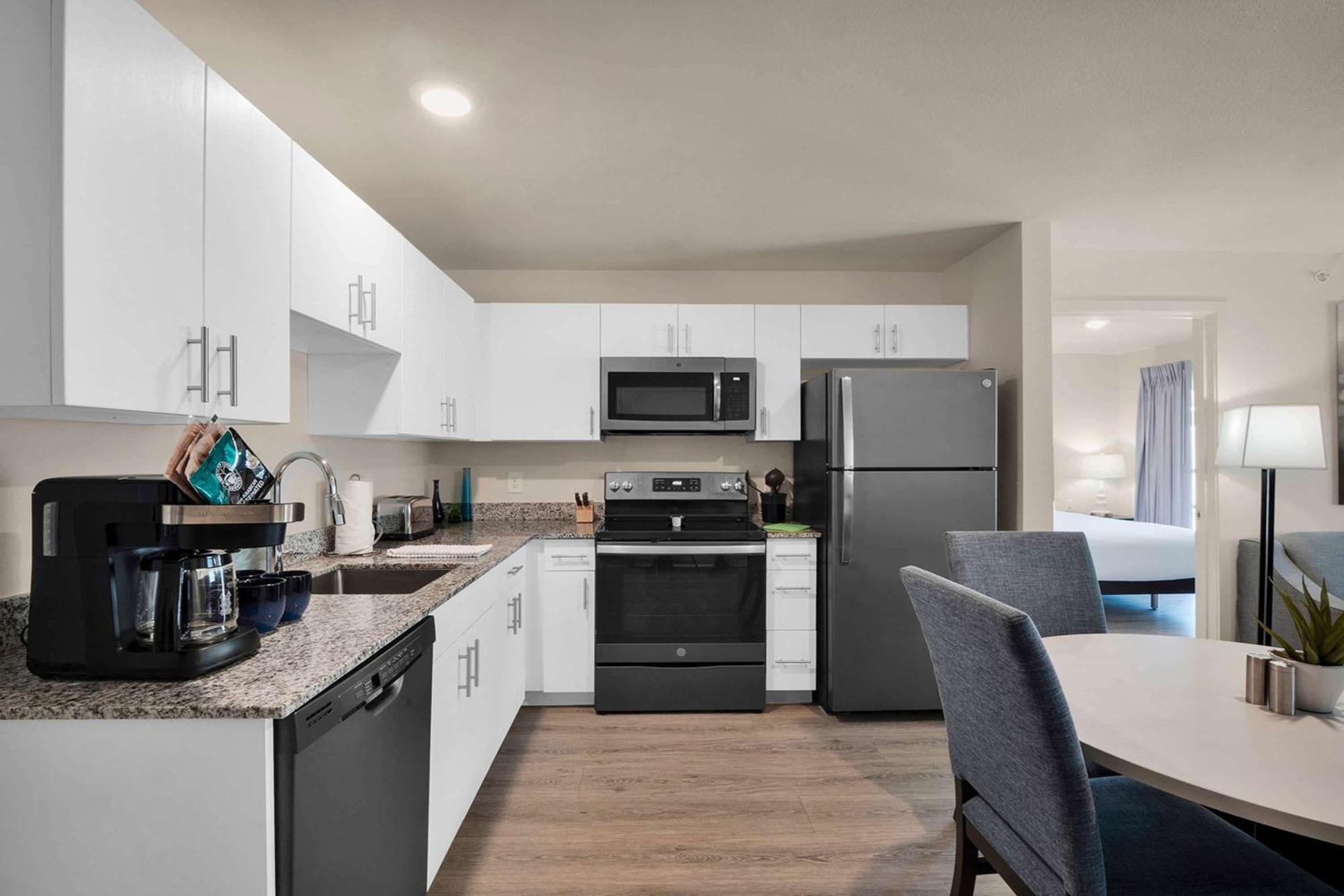 Waterwalk Extended Stay By Wyndham Charlotte - Arrowood Bagian luar foto